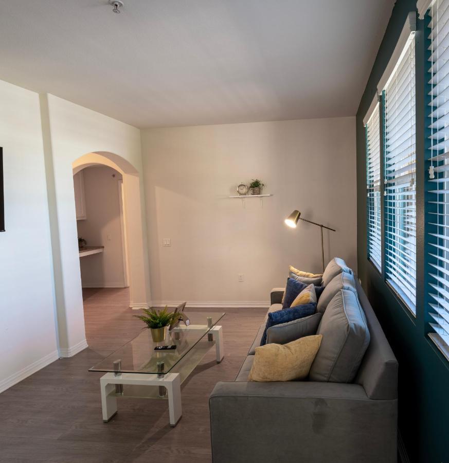 Amazing 2 Bedroom 7 Min From Disneyland W Free Parking Anaheim Exterior photo